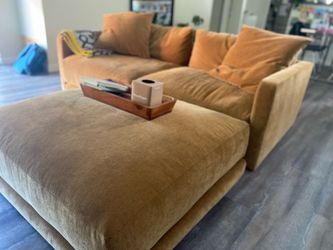 Basically New, Gorgeous Living Spaces Orange Down Sectional Couch