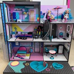 LOL Dollhouse, Dolls & Accessories 