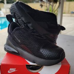 Nike Air Max 270 | Youth Size 9c