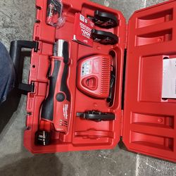 Milwaukee M -12 pro press set 90%  new