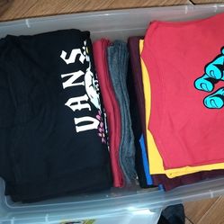 MEN'S GRAPHIC T-SHIRTS SZ 2XL