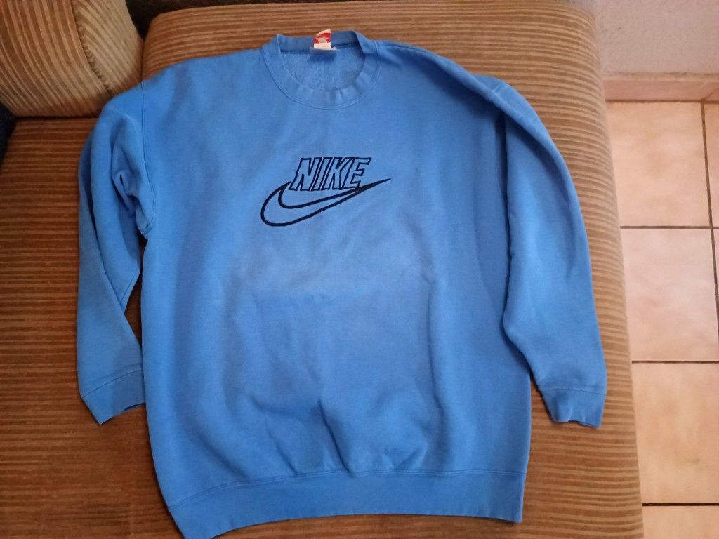 Vintage Nike Sweatshirt
