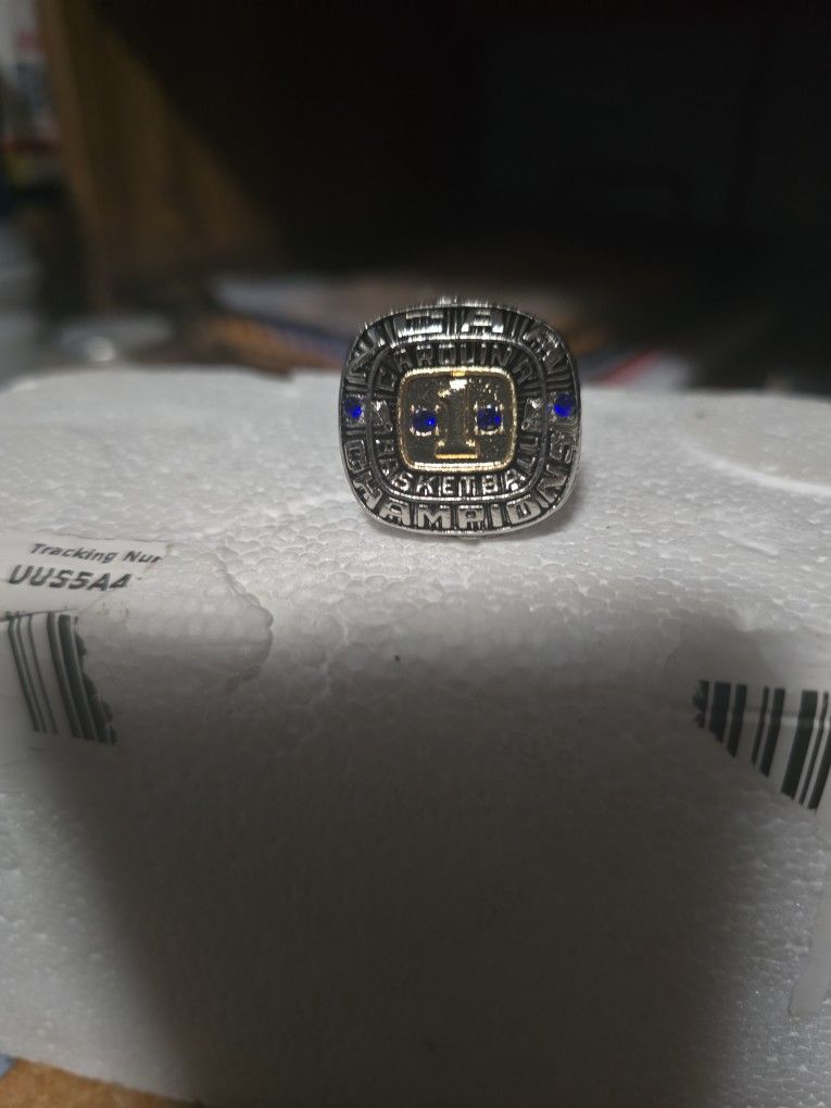 Size 11 1982 North CAROLINA NBA CHAMPIONSHIP RING Michael Jordan