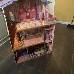 Doll House & Princess Decor.