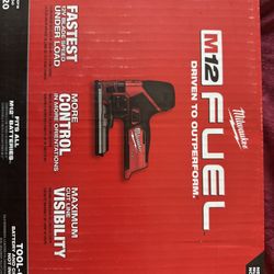 Milwaukee Fuel M12 Jig Saw 