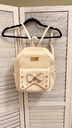 Cream faux leather mini backpack, converts to shoulder bag, bow and pearls