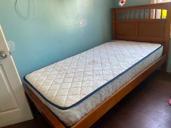 2 twin beds