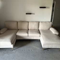 Sectional Couch 