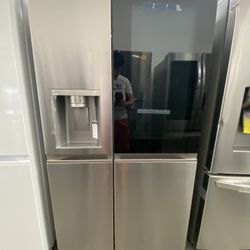 LG Refrigerator Never Used .Up to 50%off. $0 Down payment.Take home today! 