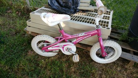 Novara Fire Fly 12" Bicycle
