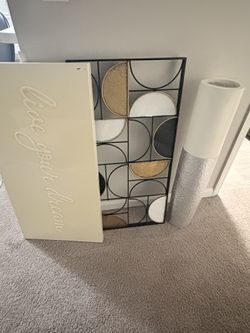 Decor, Picture, And Vase
