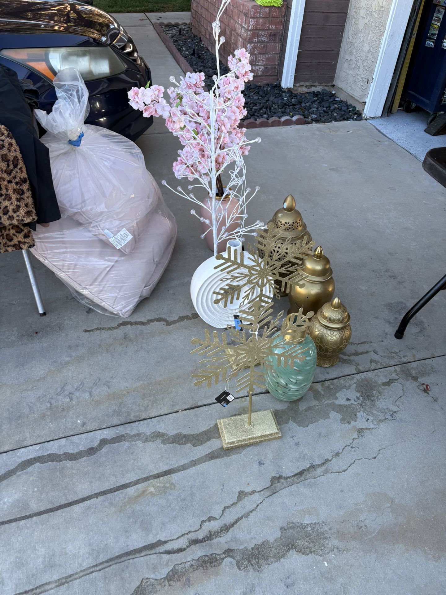 Yard Sale