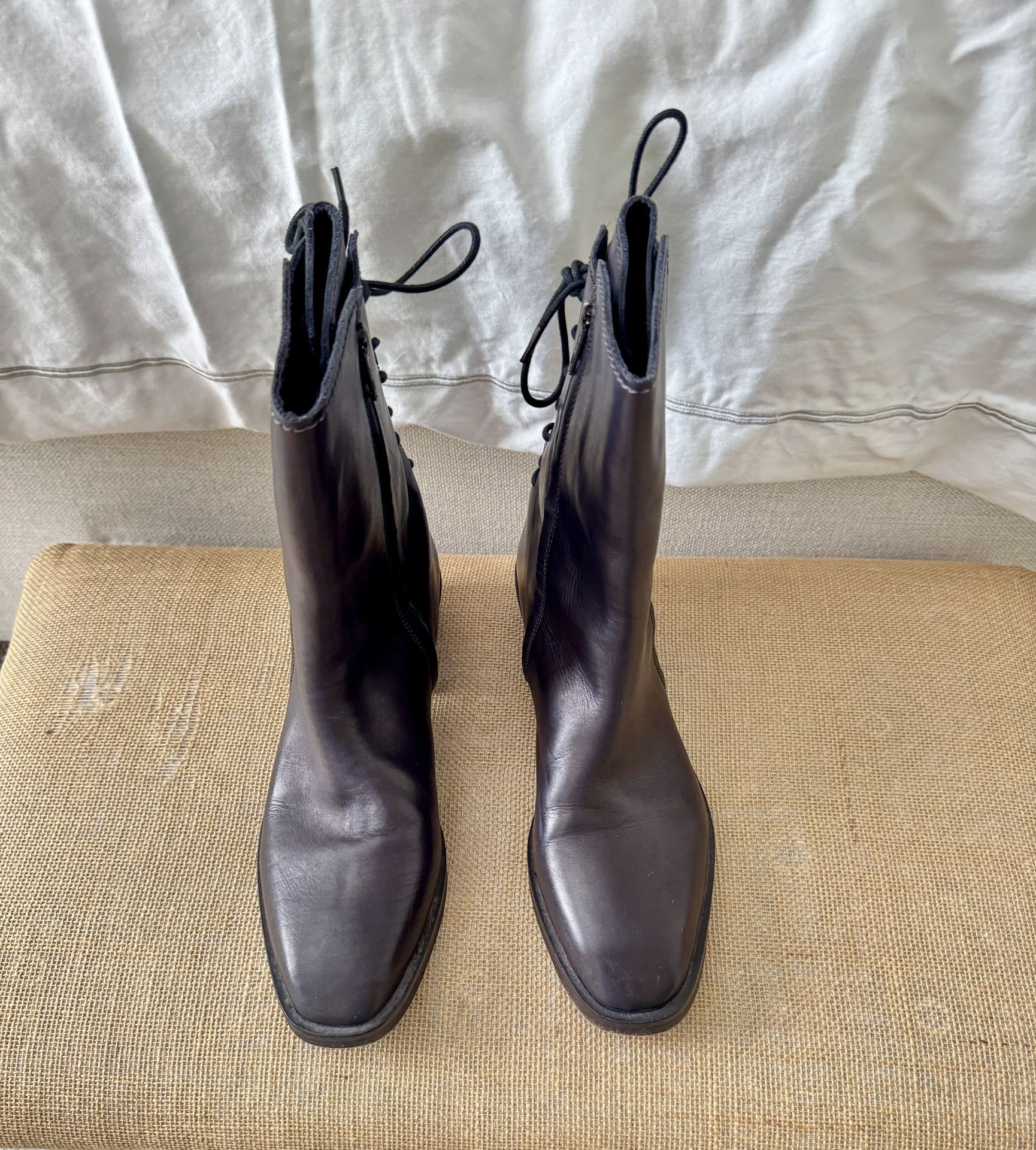 Women’s Vintage Foundry co boots