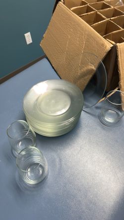 20 glass plates 30 wine glasses