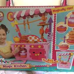 Lalaloopsy magic play kitchen