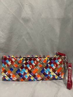 Handcrafted wristlet clutch by Nahui Ollin