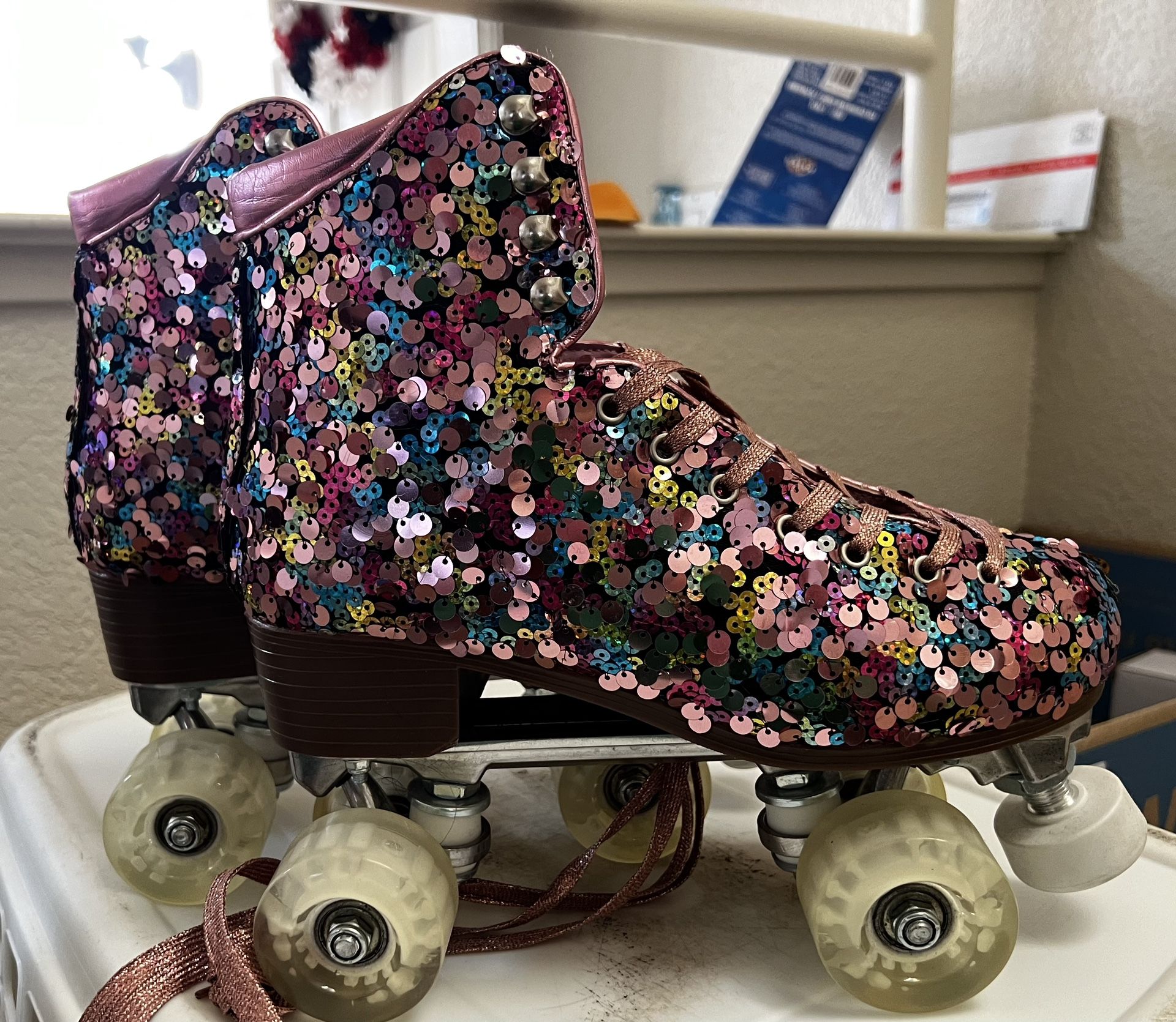 Jessica Simpson Roller Skates