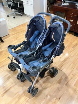 Double stroller READ DESCRIPTION