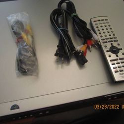 Panasonic DMR-E75V VHS/DVD Recorder Copy Your VHS Tapes to DVD