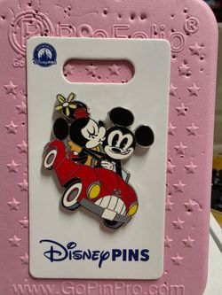 Minnie and Mickey Disney pin