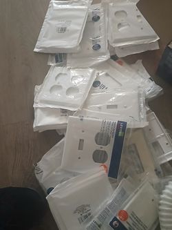 Wall Outlets 