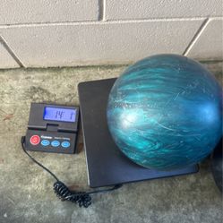 Bowling 🎳 Ball 14Lb1oz Ebonite MAXIM