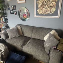 Free Couch 