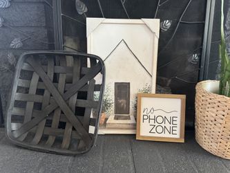 NEW Farmhouse Home Decor Set- 2 Wall Art Frames + Woven Table Basket