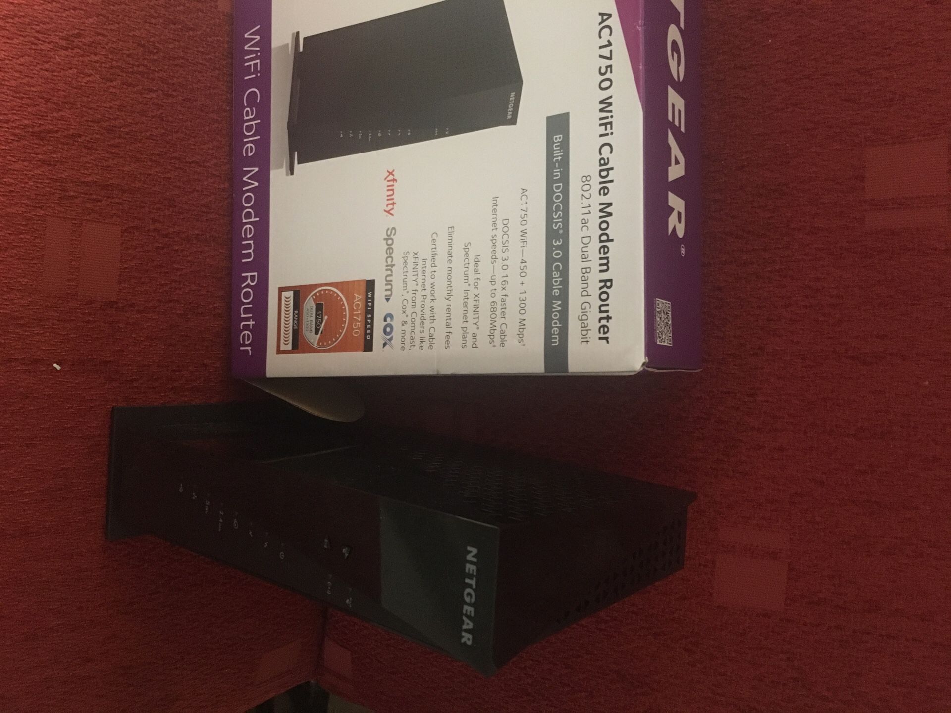 AC 1850 WiFi cable modem router
