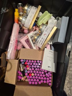 General sale of makeup clothes and shoes that need to be sold asap