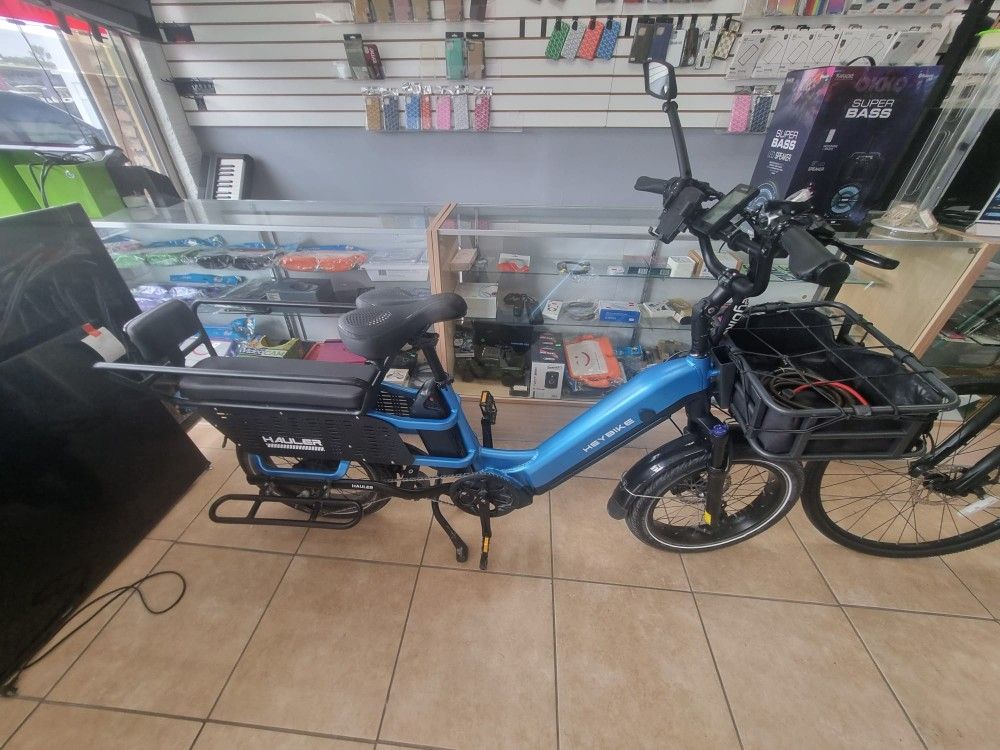 Electric bicycle $999 Heybike Hauler dual battery. 80 miles range. 25 mph, with accesories over $300, perfect for riding with passenger specially kids