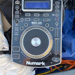 Numark NDX 400 (CD/Mp3/USB) 