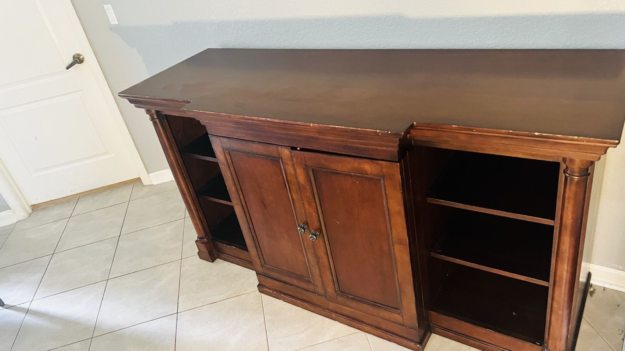 Entertainment Console- TV STAND 