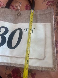 Vintage tote bag printed with "N° 30"