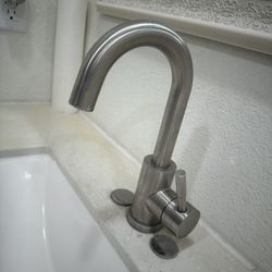 Bathroom Faucet