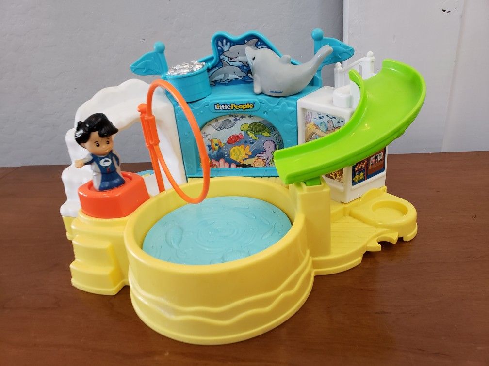 Little people best sale aquarium