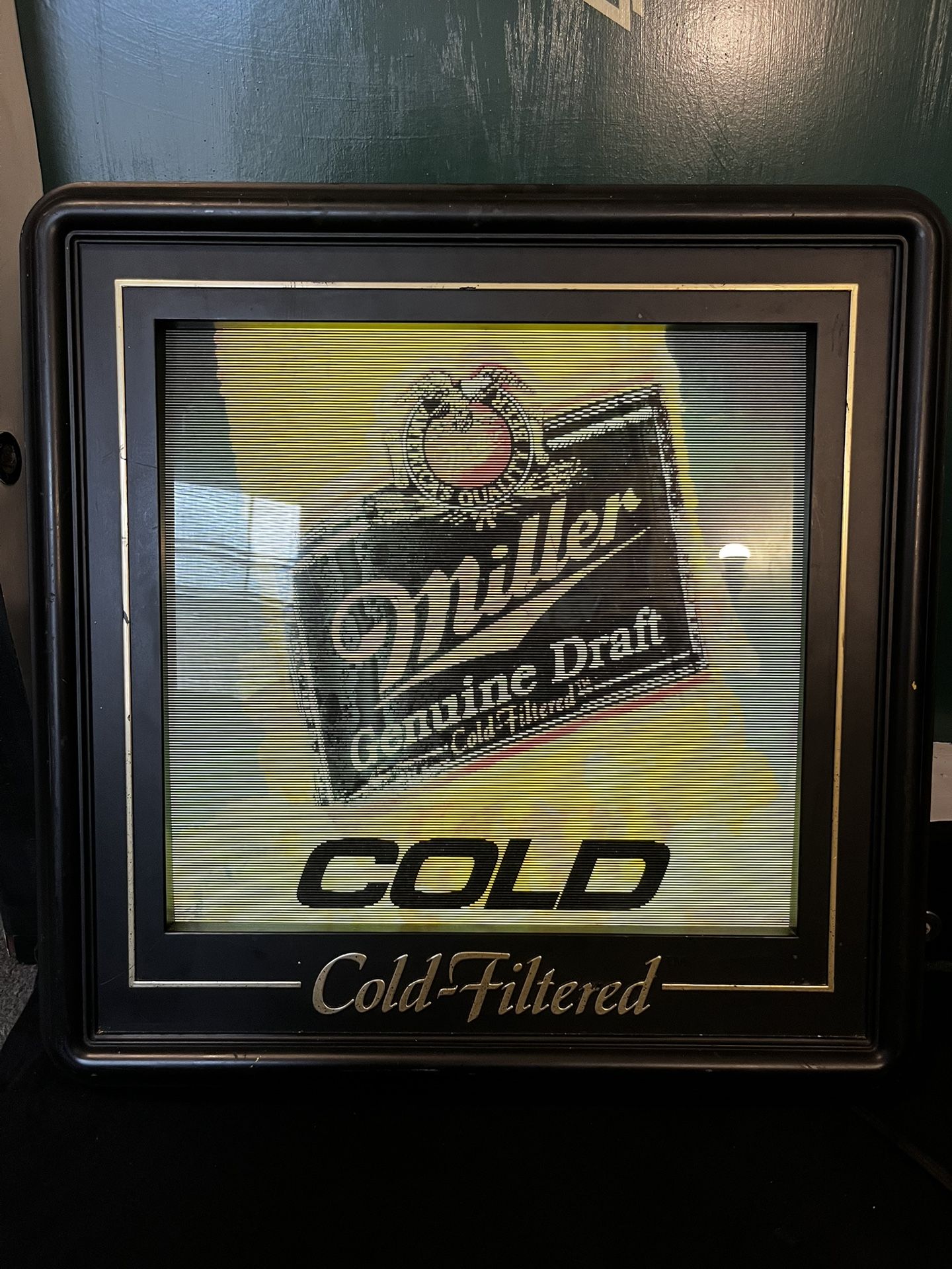 1991 Vintage Bar Light Sign