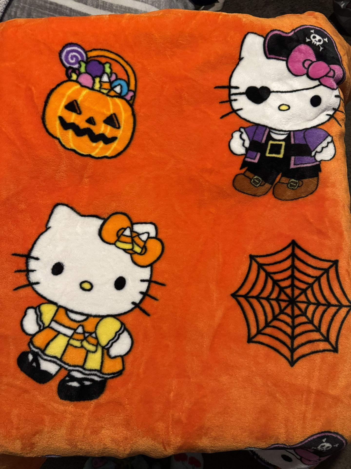 Hello Kitty Blanket