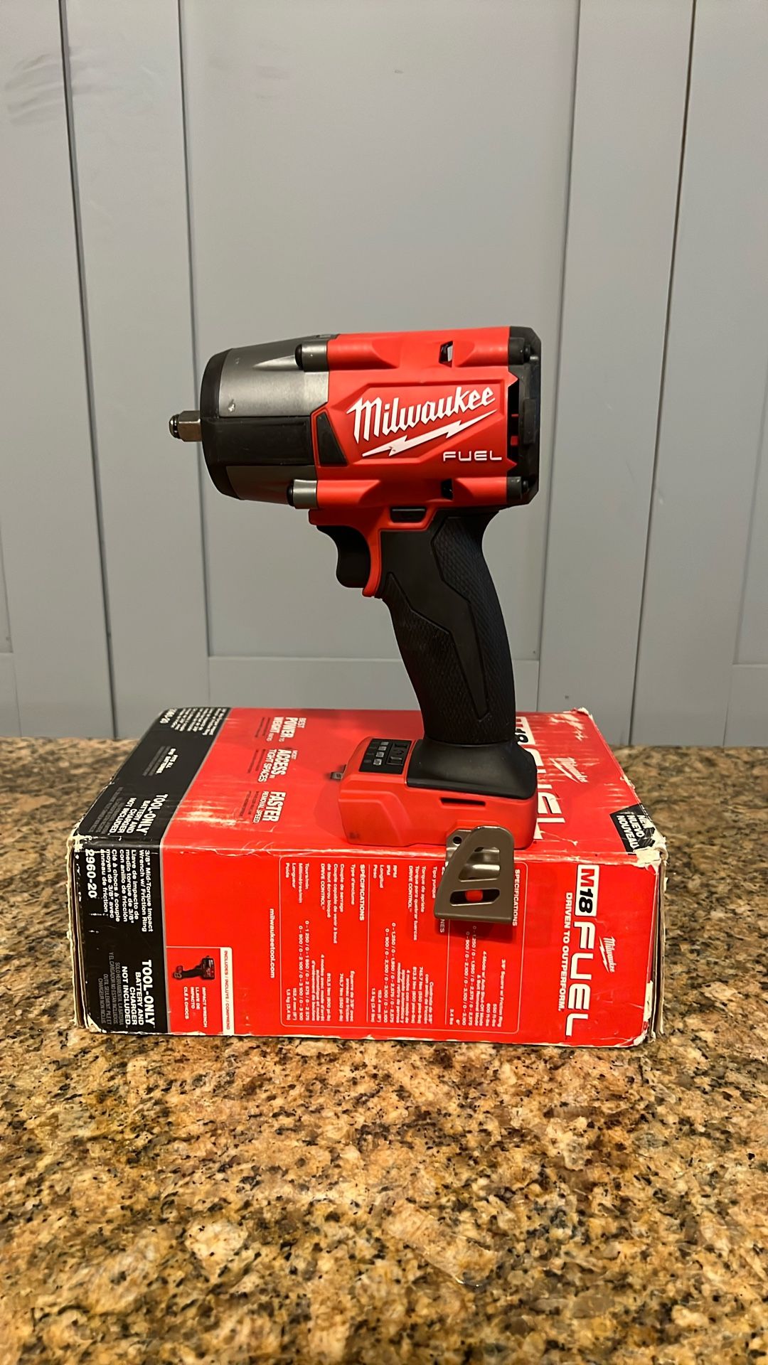 Milwaukee Fuel  M18 - 3/8”  Mis Torque Impact Wrench 