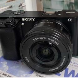 Sony A6000 + FREE TRIPOD