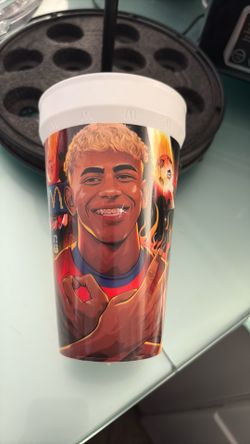 Trade cups