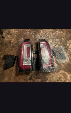 Gmc yukon tail lights