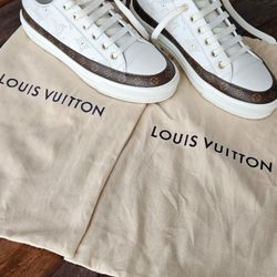 Women Lois Vuitton Lagoon Sneakers