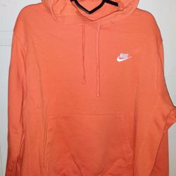 FIRM IN MERCED‼️MENS OR WOMEN'S SIZE MEDIUM AUTHENTIC 💯 NIKE HOODIE 