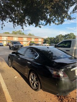 Car for selling ( Nissan maxima ) 2014