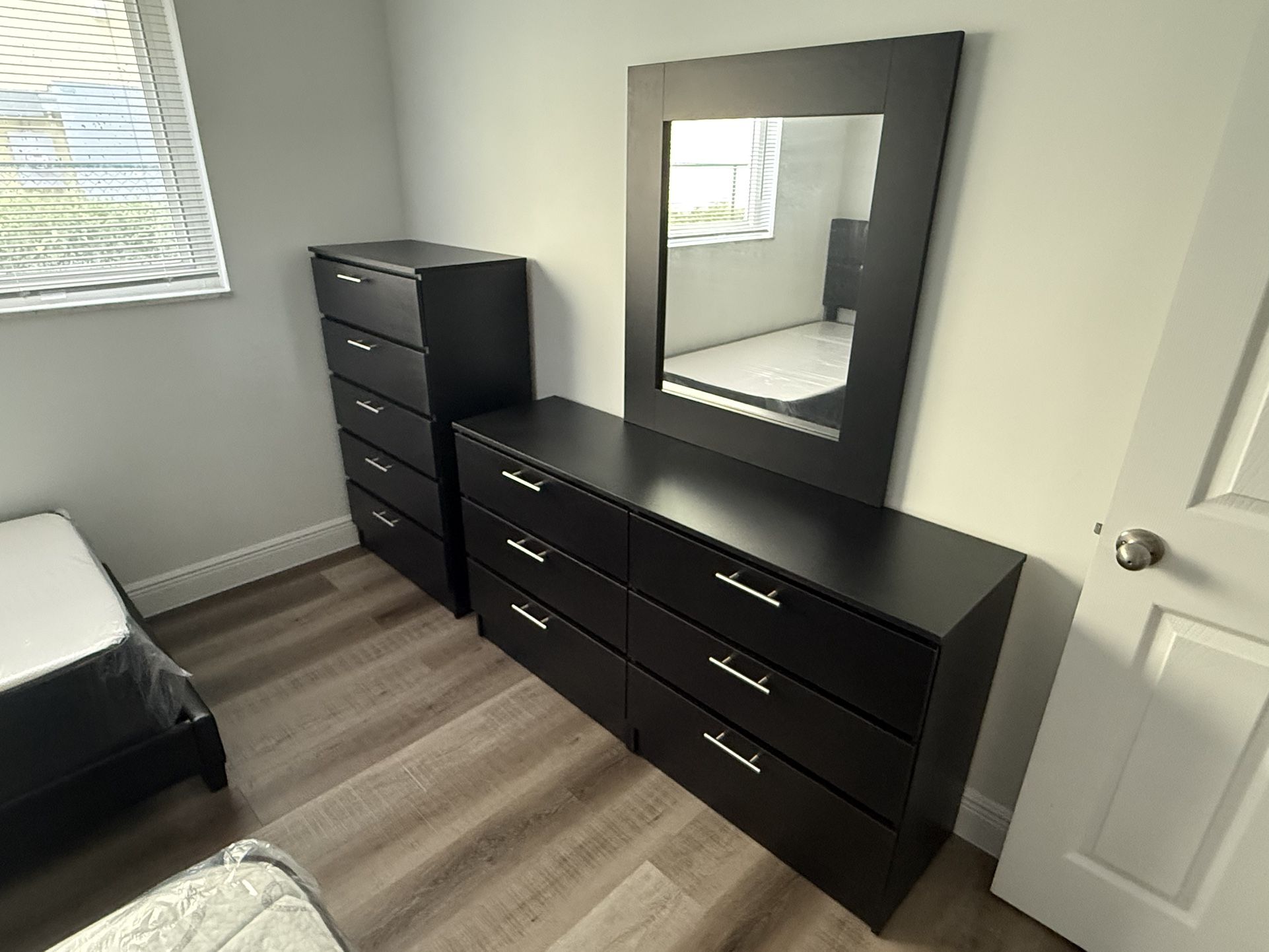 Brand New 🆕 Nuevo A Estrenar