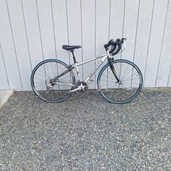 Ultra Lightweight Specialized Sequoia Elite with Carbon 2 Zertz Dampening System