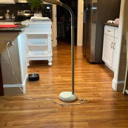Balanced Spectrum Floor Lamp