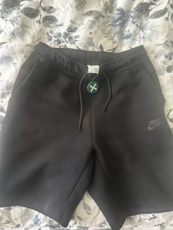 Nike Tech Shorts
