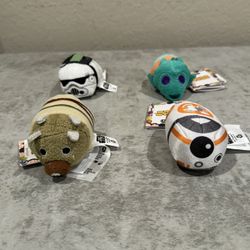 Lot of (4) Disney Tsum Tsum Star Wars 3.5" NWT - Greedo BB-8 Stormtrooper Tusken